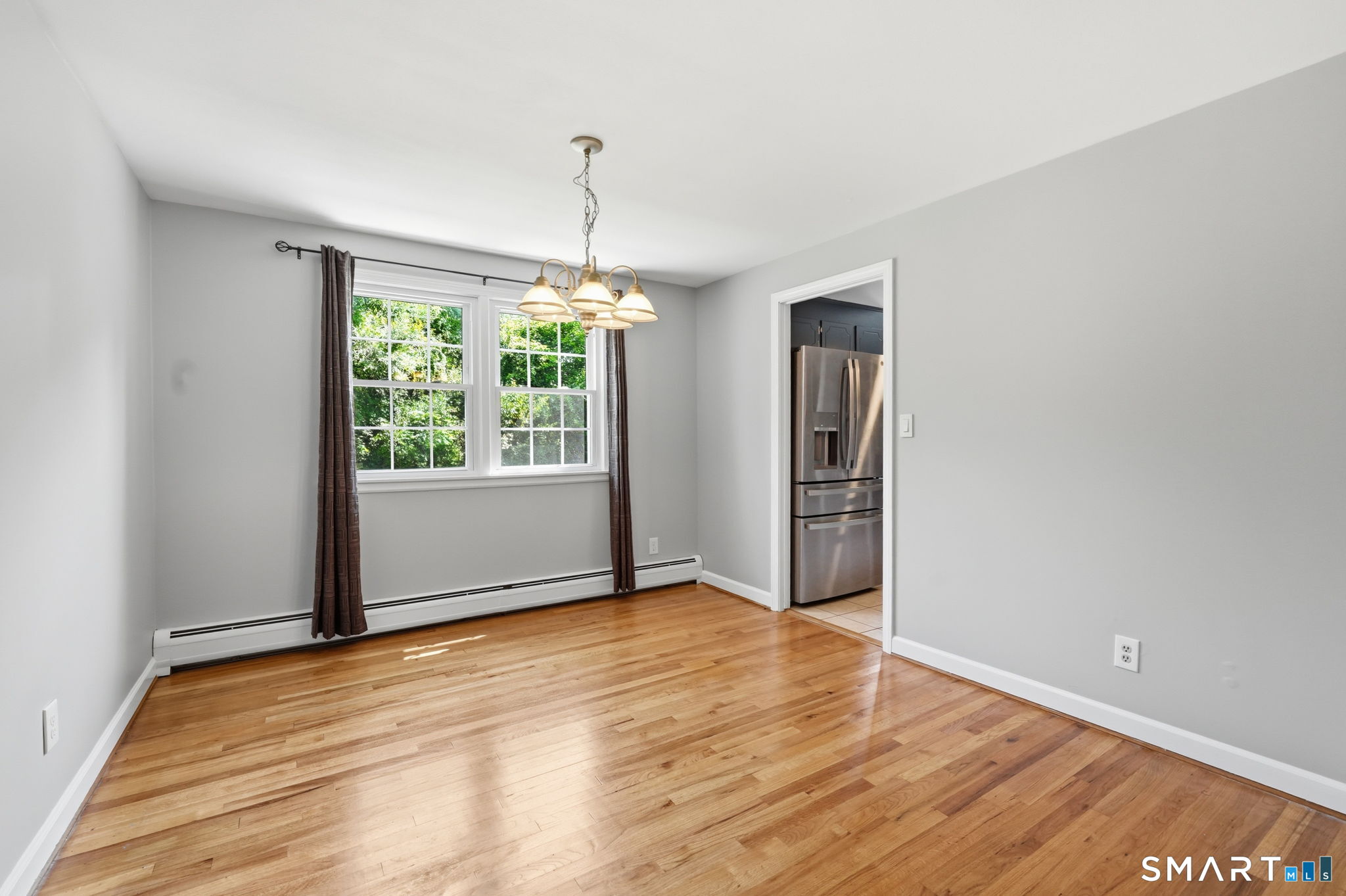 8 Lionel Drive Simsbury CT 06070