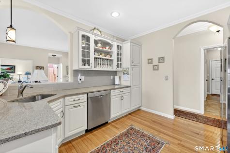 5 Beaudry Lane Bloomfield CT 06002