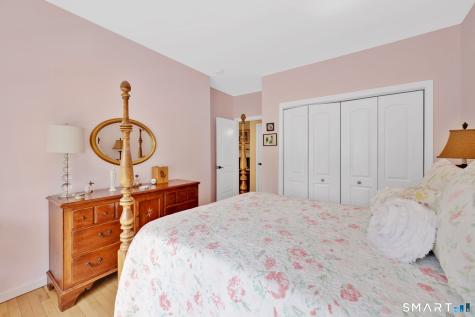 5 Beaudry Lane Bloomfield CT 06002