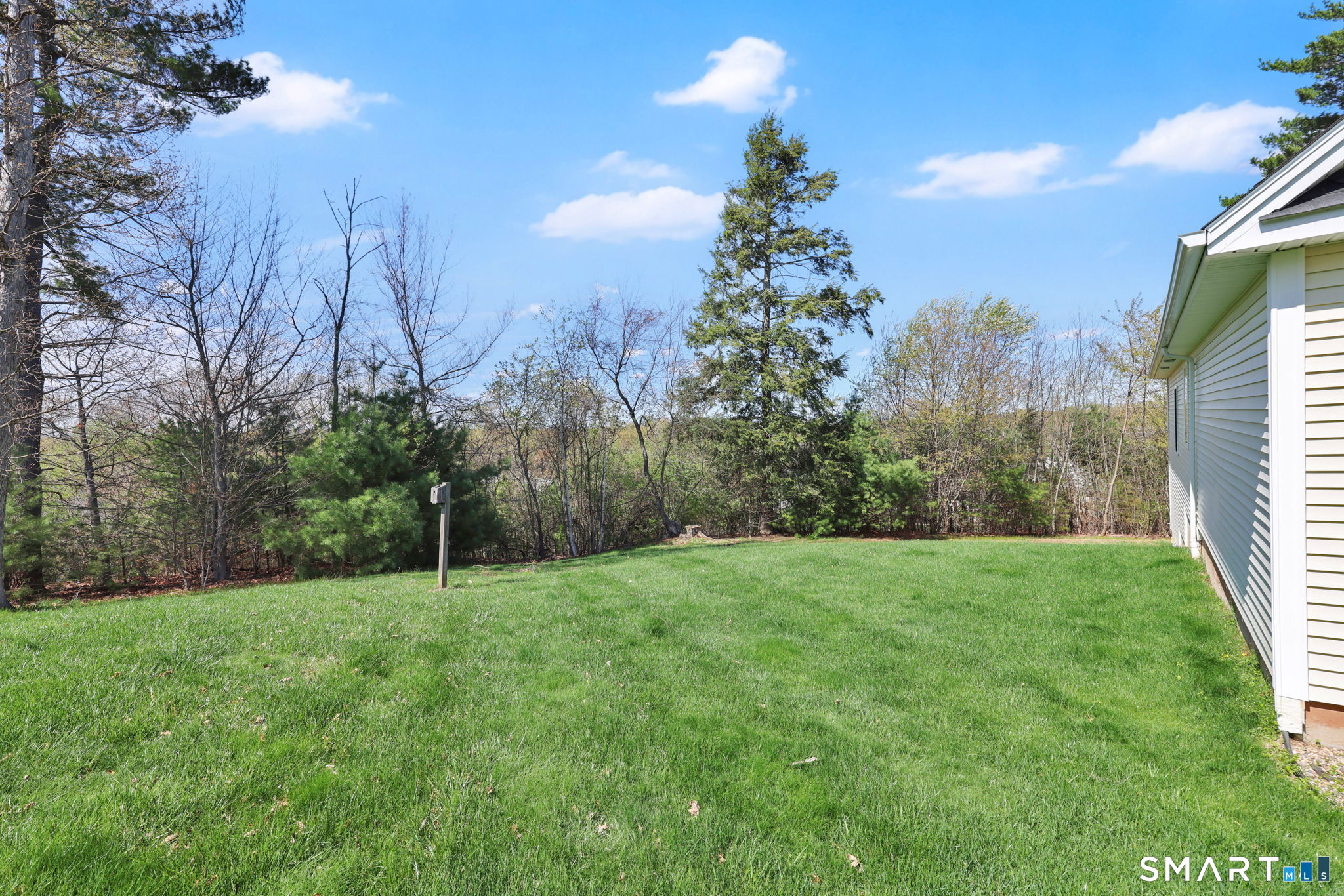 5 Beaudry Lane Bloomfield CT 06002