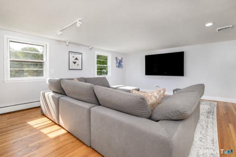 9 Cornwall Road Norwalk CT 06850