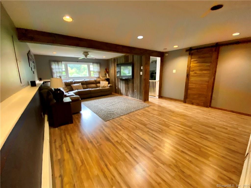 11 Hillside Court Brookfield CT 06804