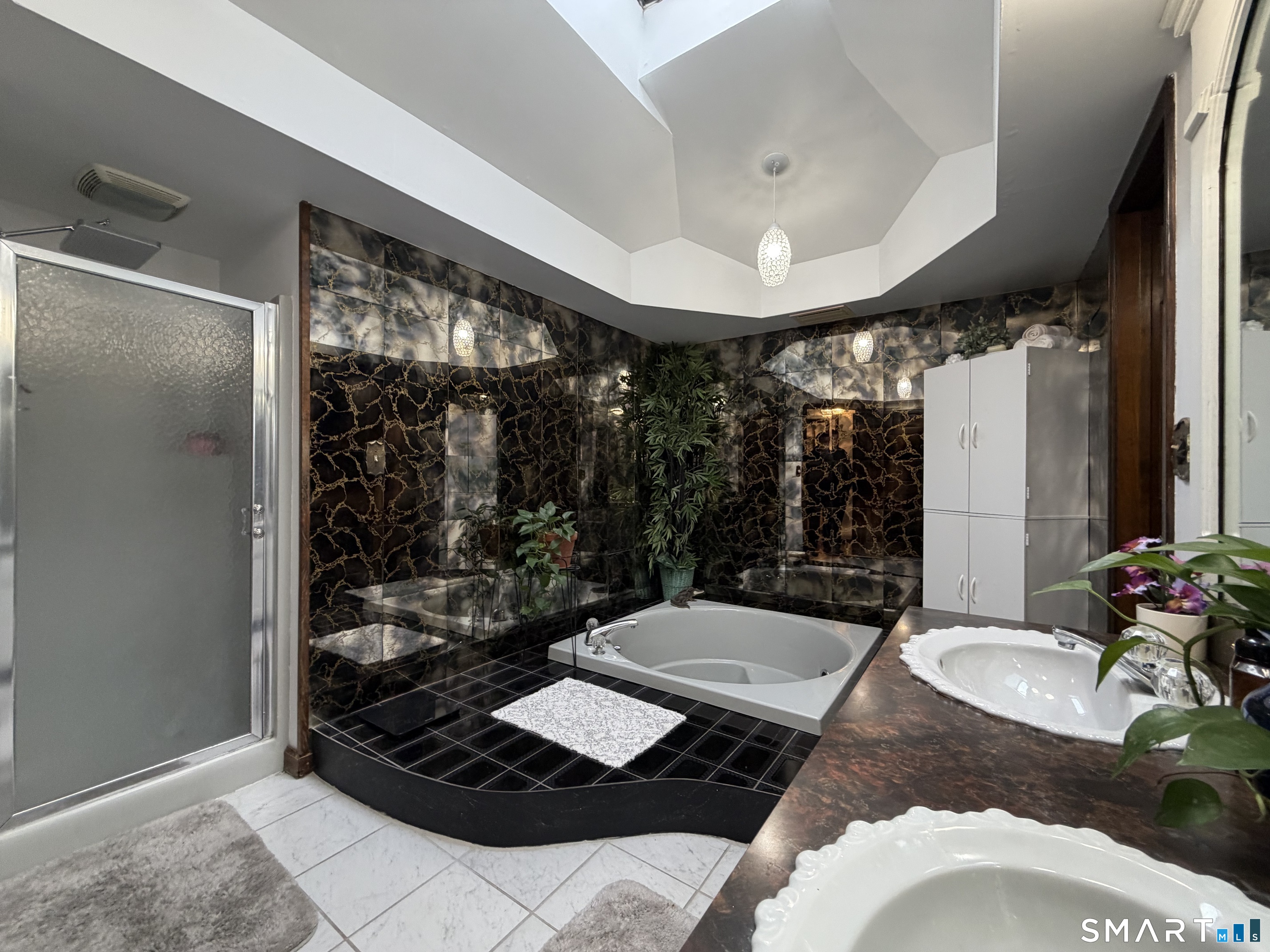 40 Hickory Hill Drive Waterbury CT 06708