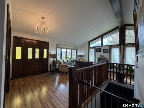 40 Hickory Hill Drive Waterbury CT 06708