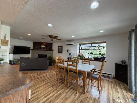 40 Hickory Hill Drive Waterbury CT 06708