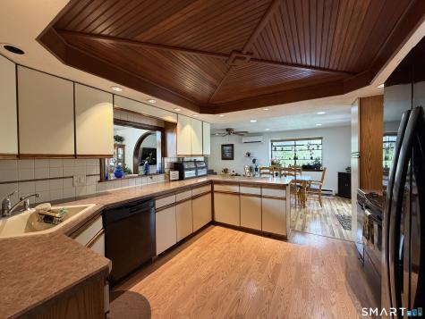 40 Hickory Hill Drive Waterbury CT 06708