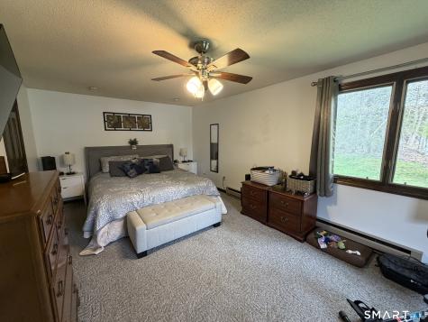 40 Hickory Hill Drive Waterbury CT 06708