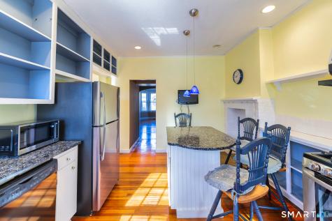 10 Columbia Street Hartford CT 06106