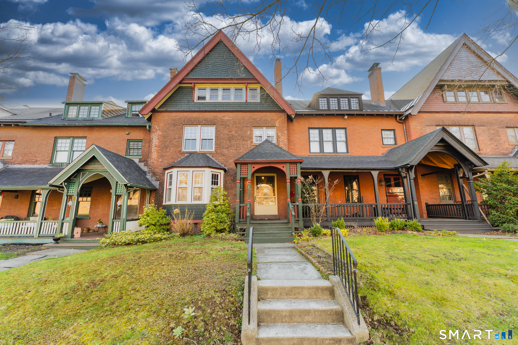 10 Columbia Street Hartford CT 06106