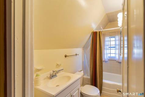 10 Columbia Street Hartford CT 06106