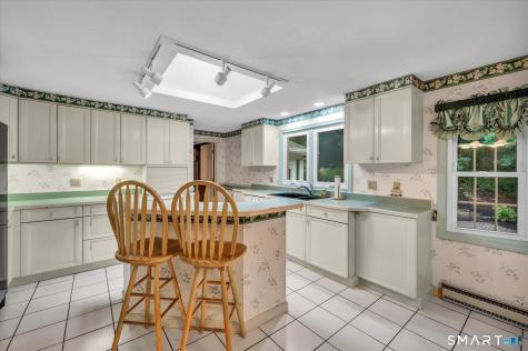 21 Lost Brook Lane Wallingford CT 06492
