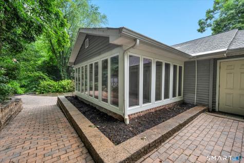 21 Lost Brook Lane Wallingford CT 06492