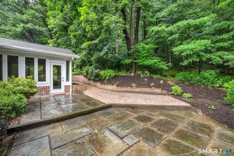 21 Lost Brook Lane Wallingford CT 06492
