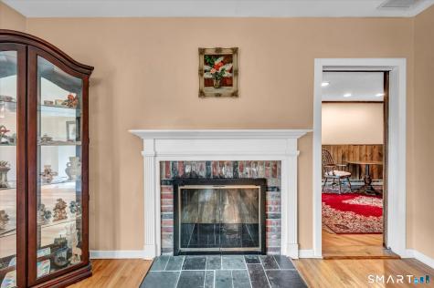 21 Lost Brook Lane Wallingford CT 06492