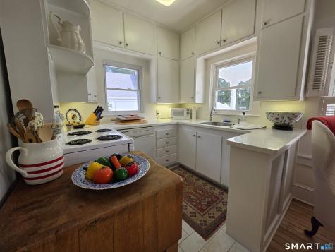 225 Woodstock Avenue Putnam CT 06260