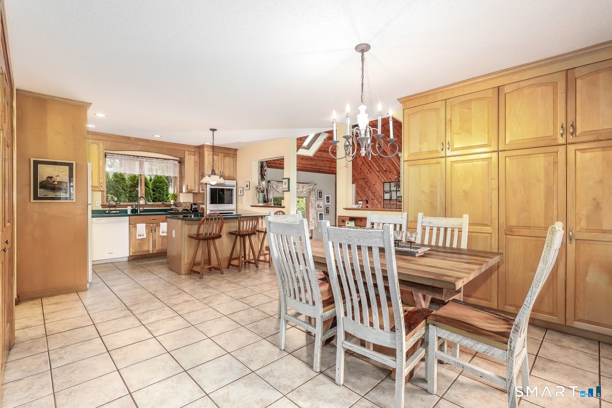 3 Autumn Lane Plainville CT 06062