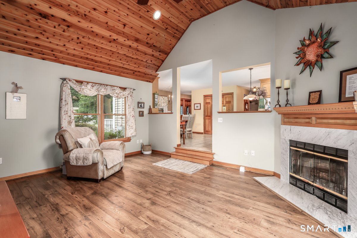 3 Autumn Lane Plainville CT 06062