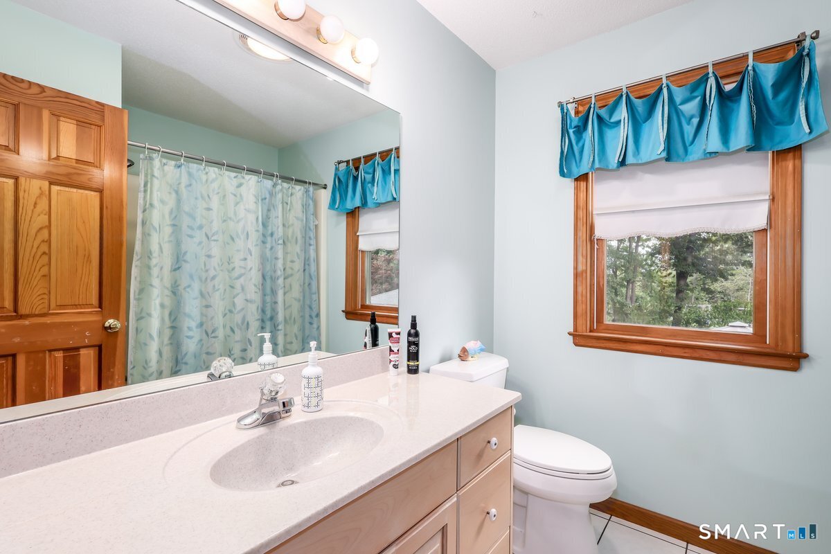 3 Autumn Lane Plainville CT 06062