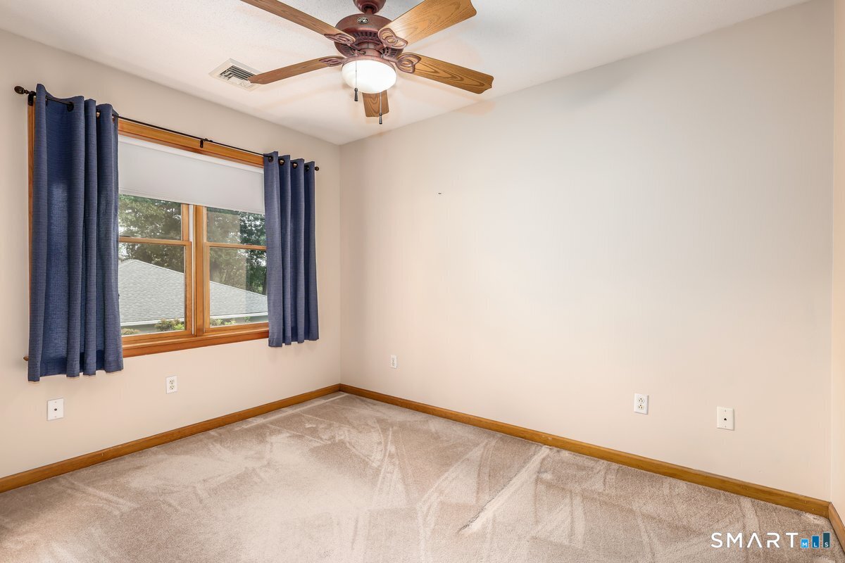 3 Autumn Lane Plainville CT 06062