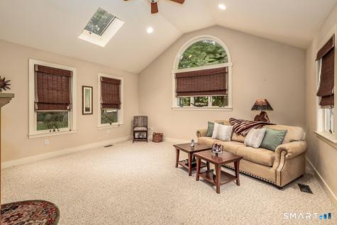 3 Autumn Lane Plainville CT 06062