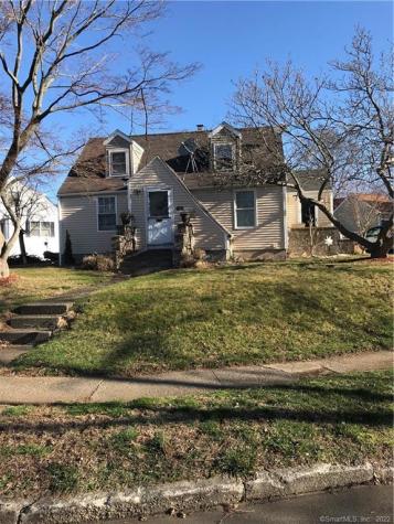 61 Alden Place Milford CT 06460