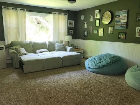 17 Serenity Lane Newtown CT 06482