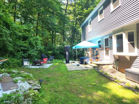 17 Serenity Lane Newtown CT 06482