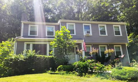17 Serenity Lane Newtown CT 06482