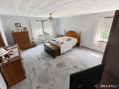 556 Forest Road Orange CT 06477