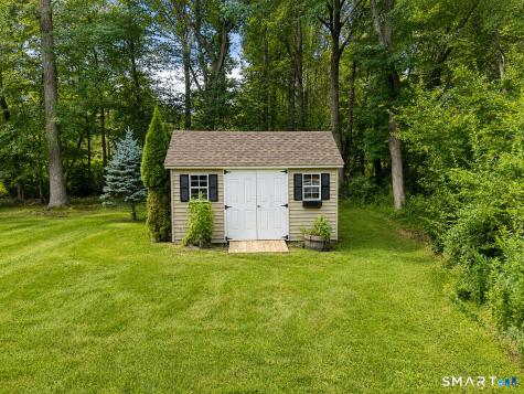 556 Forest Road Orange CT 06477