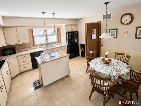 556 Forest Road Orange CT 06477
