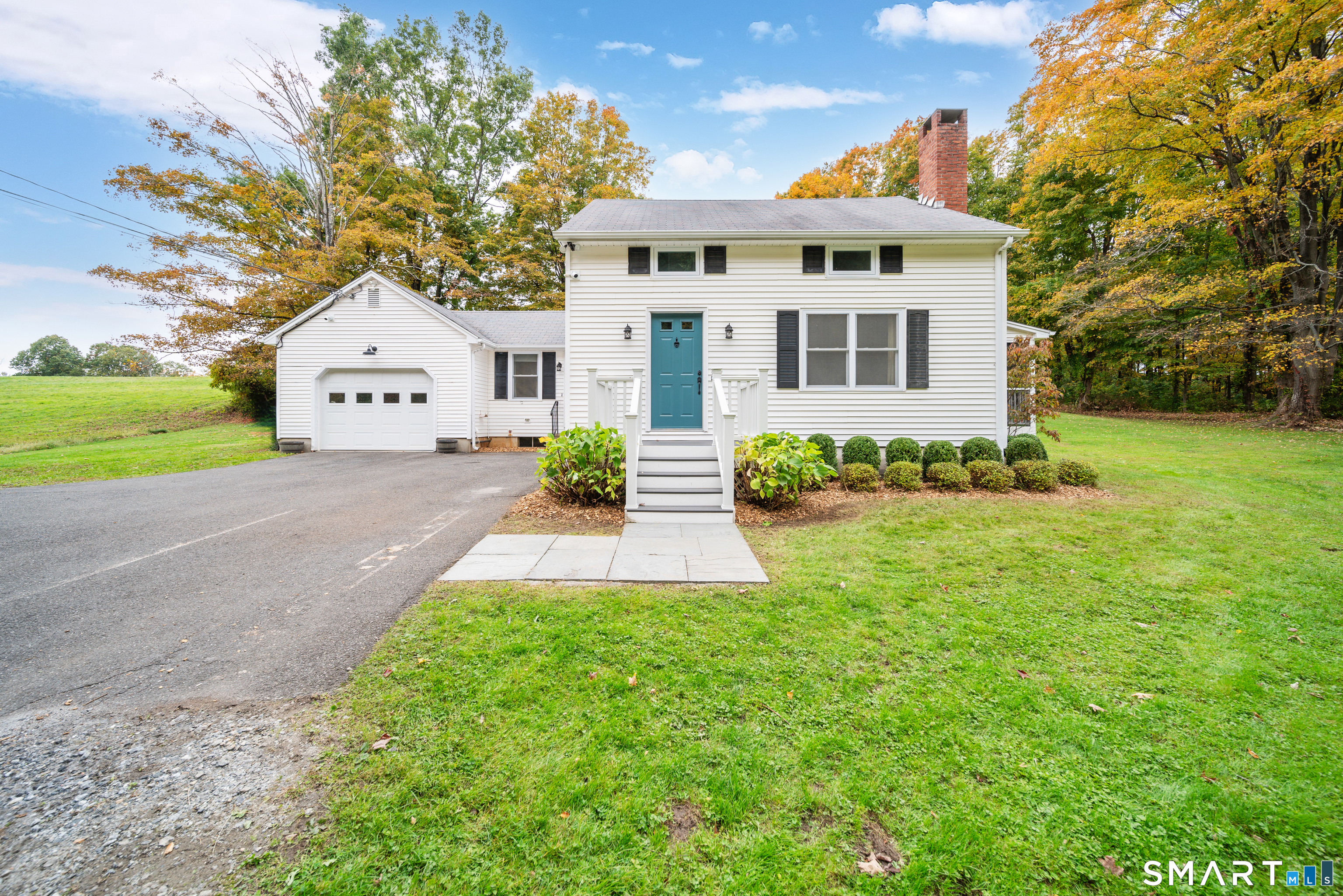 85 Lonetown Road Redding CT 06896
