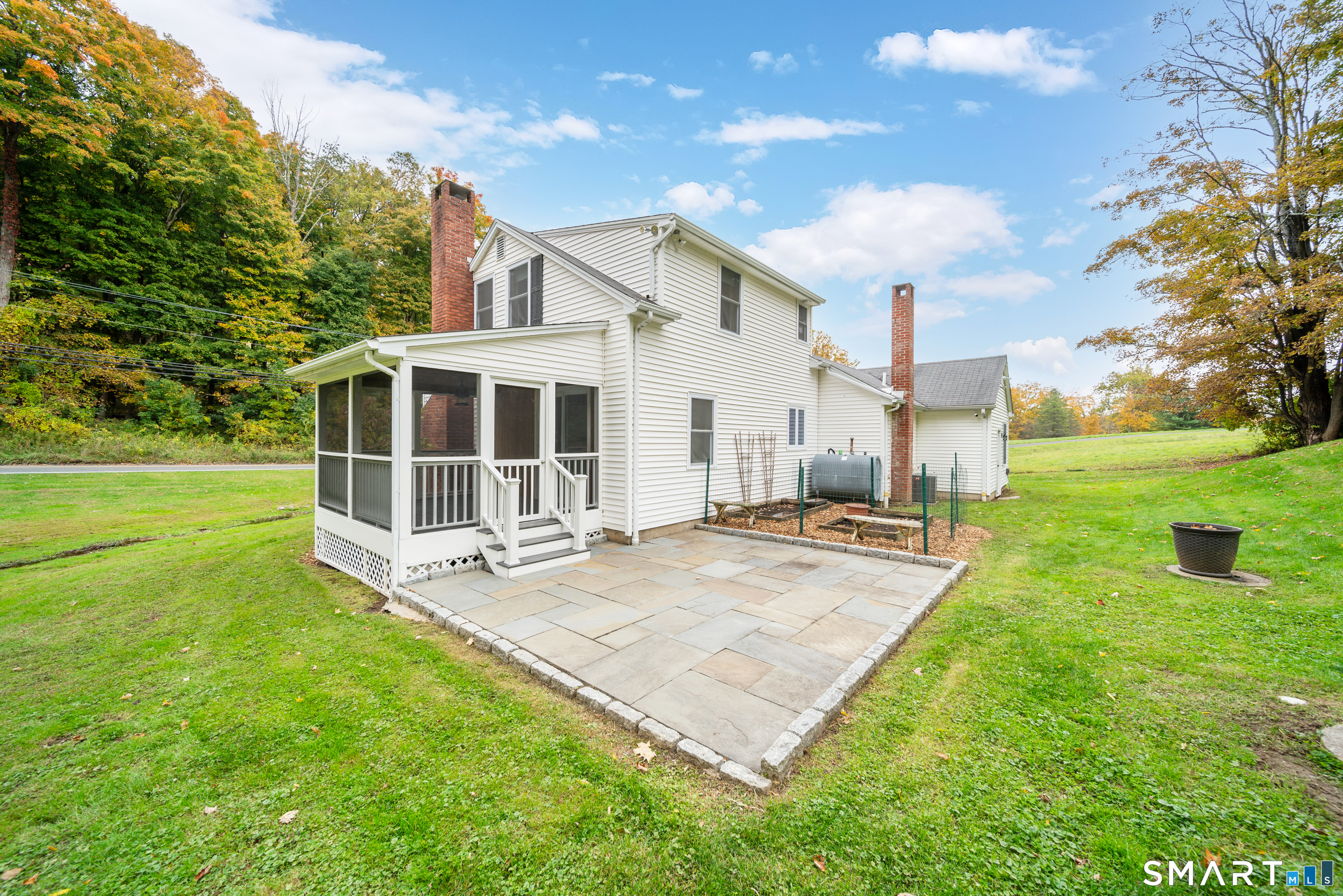 85 Lonetown Road Redding CT 06896