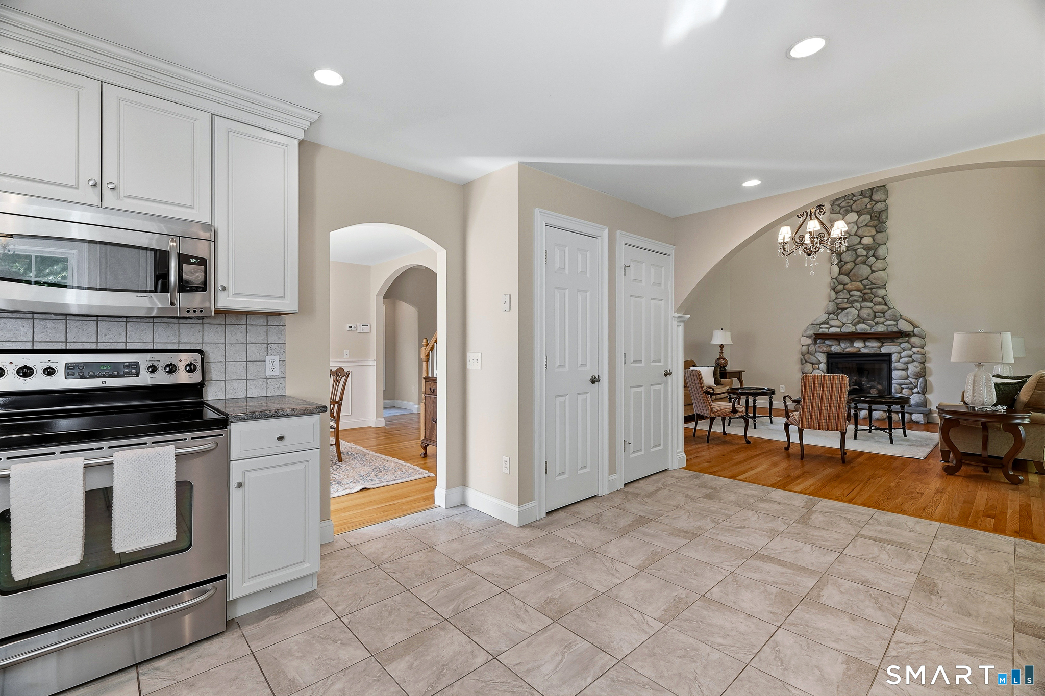 11 Stonewall Road Salem CT 06420