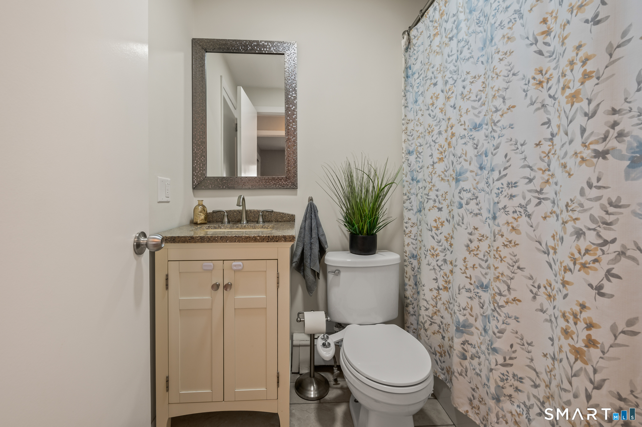 4 Elaine Drive East Haddam CT 06469