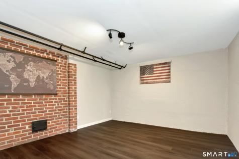 63 Park Road Hamden CT 06517