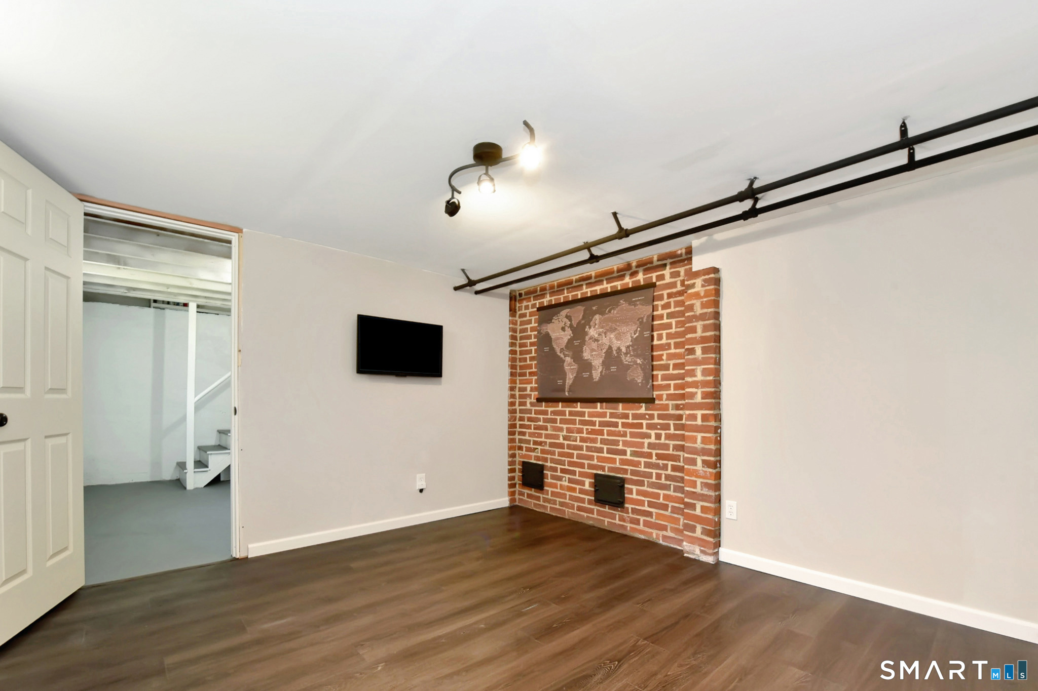 63 Park Road Hamden CT 06517