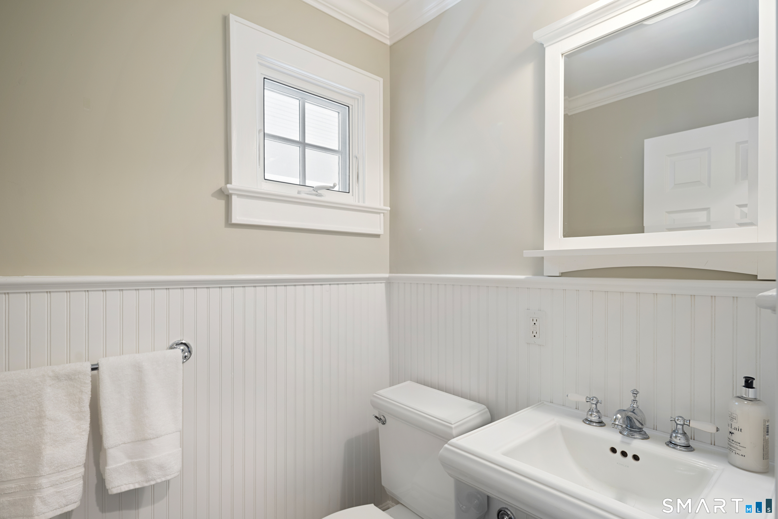 61 Sunrise Avenue New Canaan CT 06840