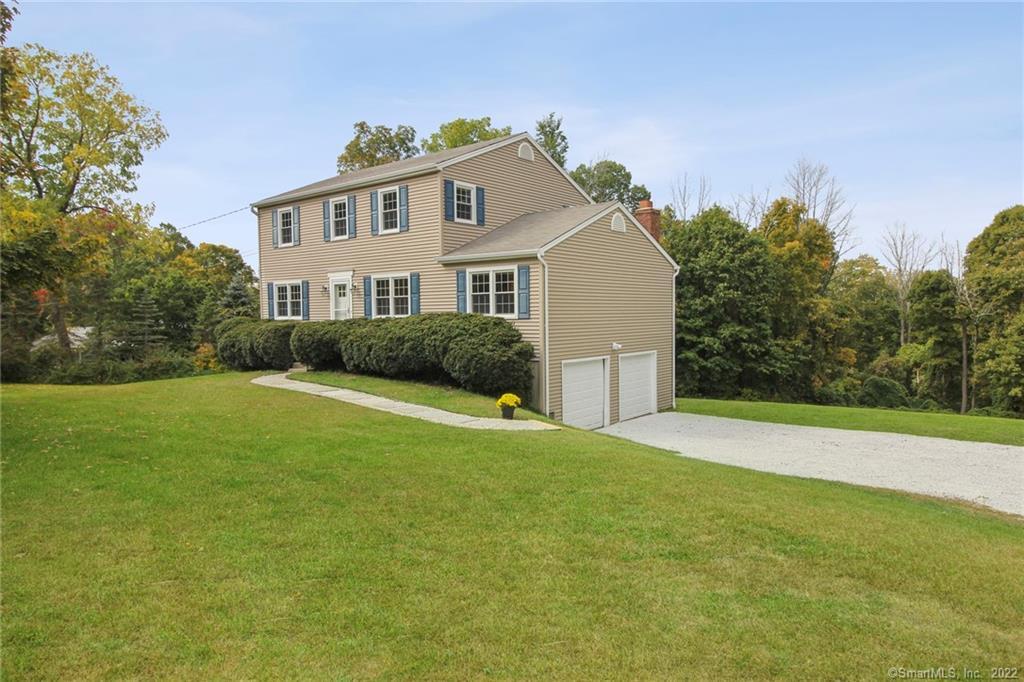 27 Buckingham Road New Milford CT 06776