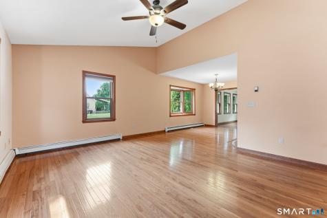 23 Old Schoolhouse Road Mansfield CT 06268