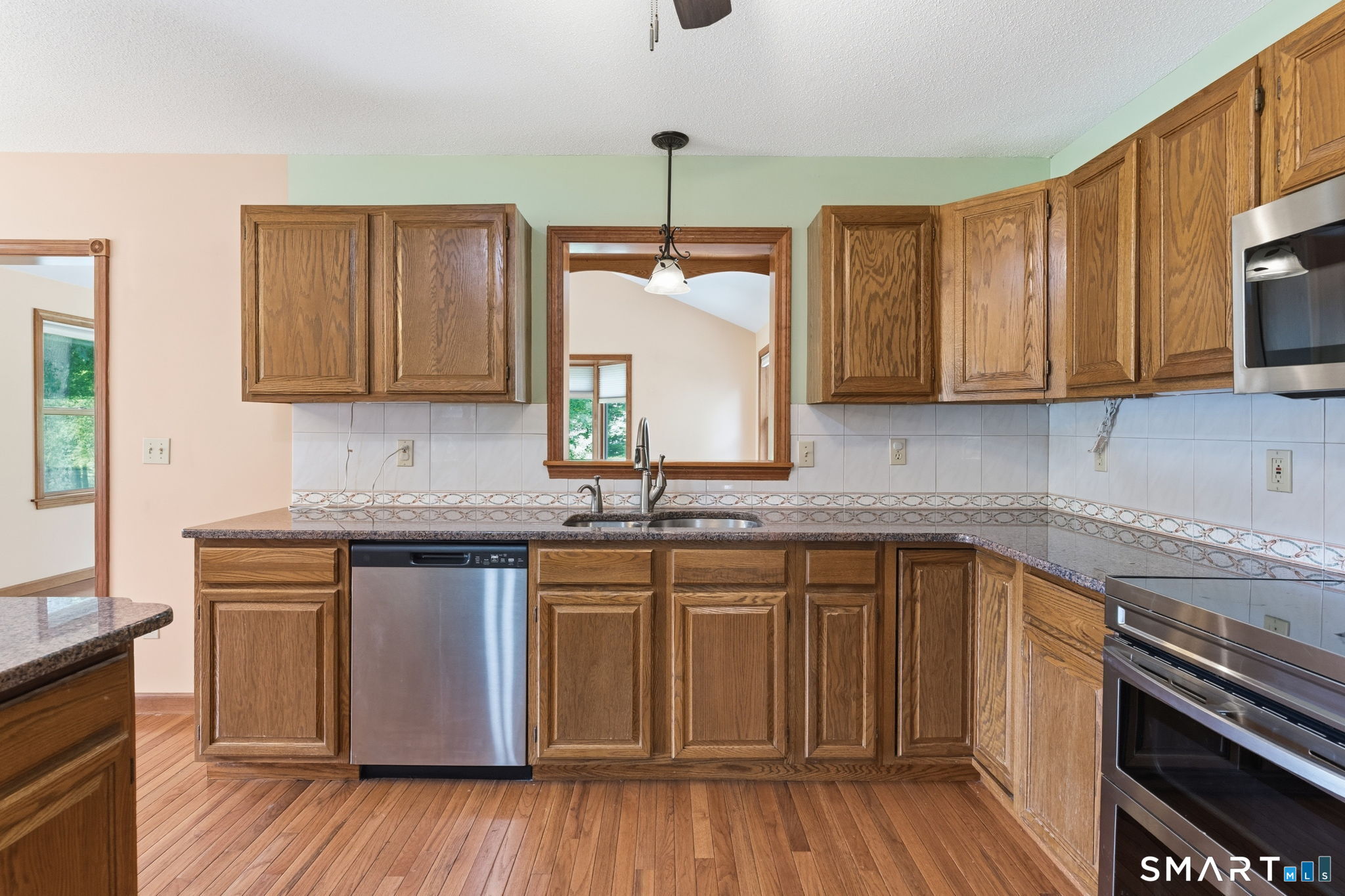 23 Old Schoolhouse Road Mansfield CT 06268