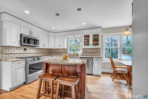 57 Colonial Ridge Drive New Milford CT 06755