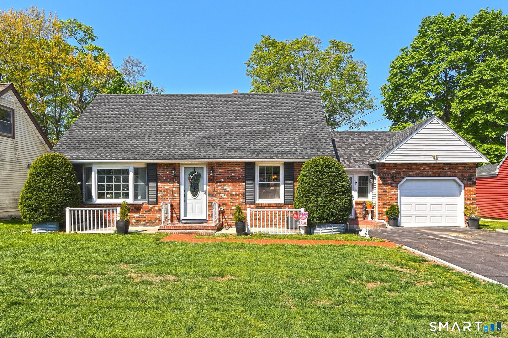 10 Glenmoor Drive East Haven CT 06512