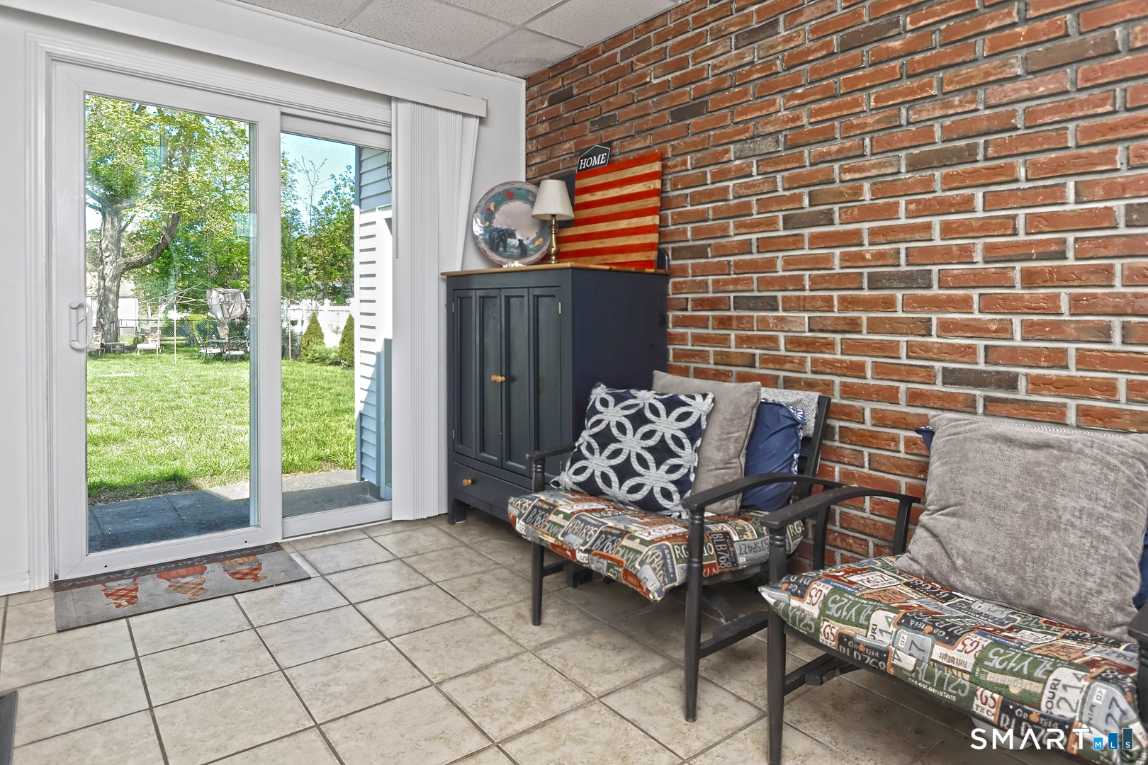 10 Glenmoor Drive East Haven CT 06512