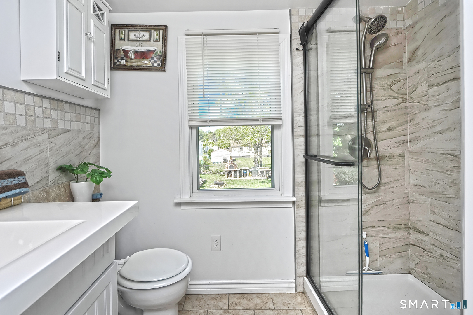 10 Glenmoor Drive East Haven CT 06512