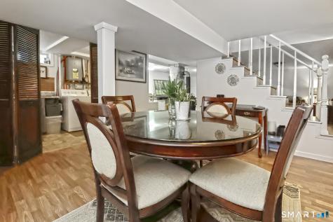 10 Glenmoor Drive East Haven CT 06512
