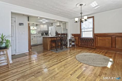 10 Glenmoor Drive East Haven CT 06512
