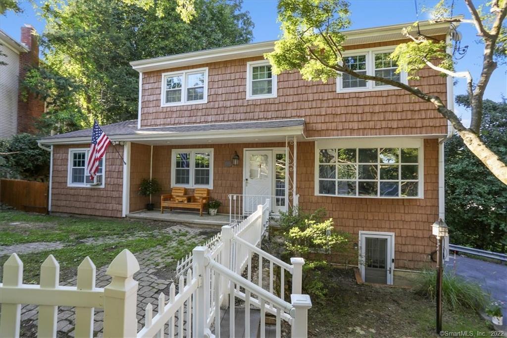 125 Pilgrim Drive Greenwich CT 06831