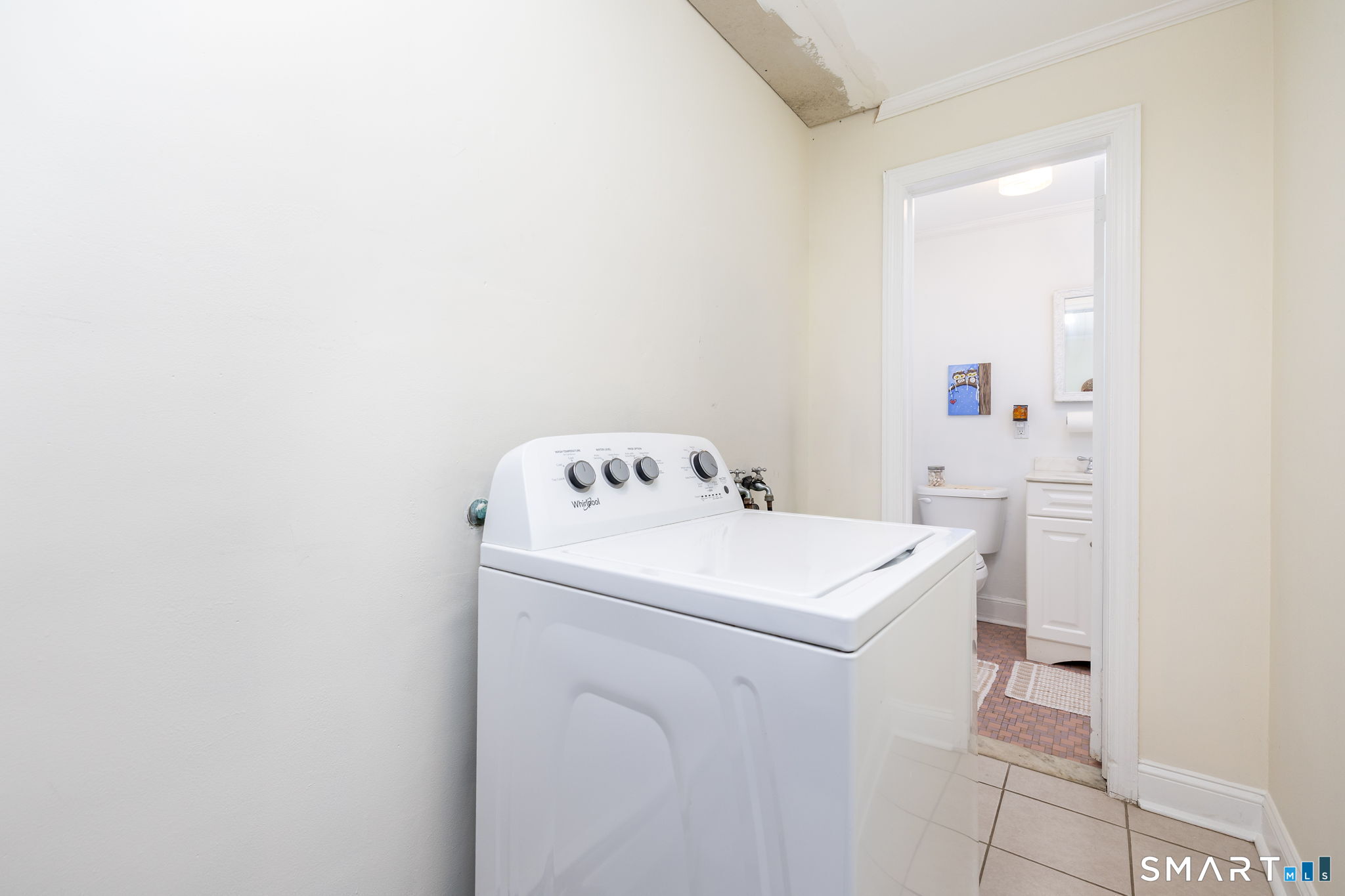 64 Broadway Street Colchester CT 06415