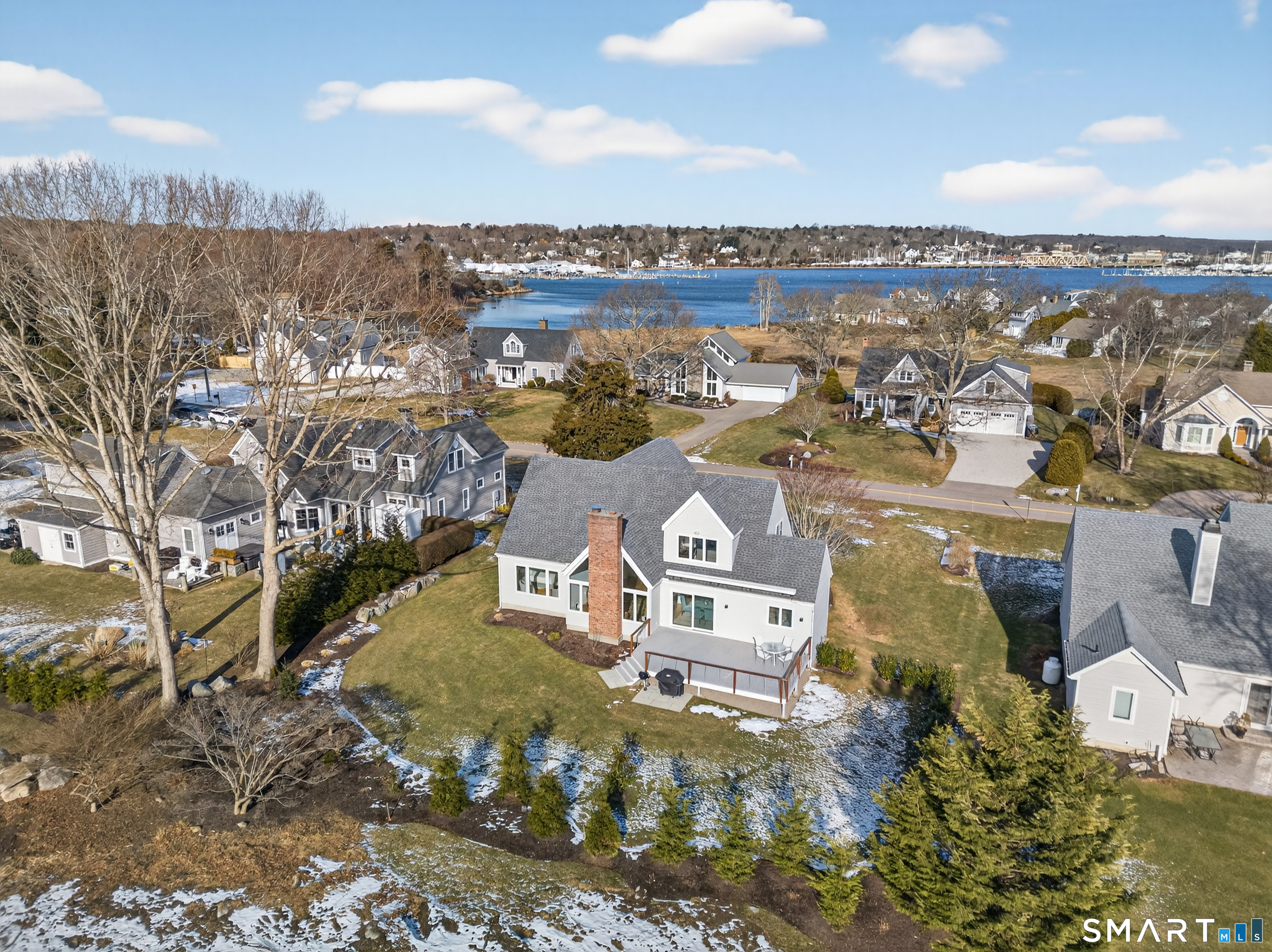 83 Old North Road Stonington CT 06355